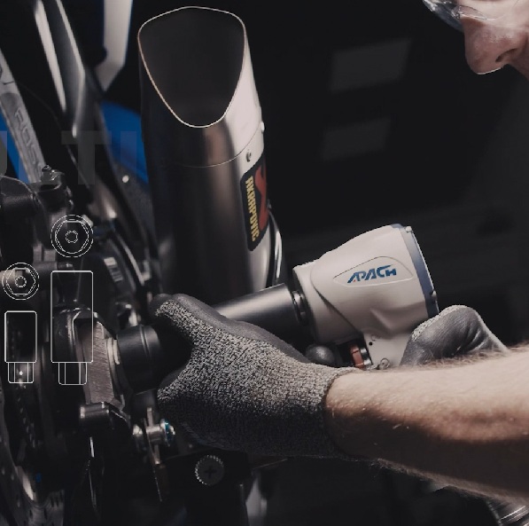 AW050H 1/2” Super Stubby Air Impact Wrench